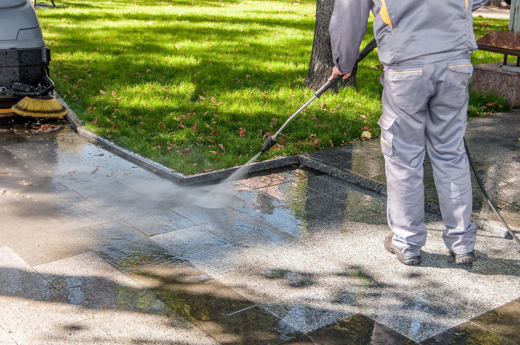 Commercial pressure washing